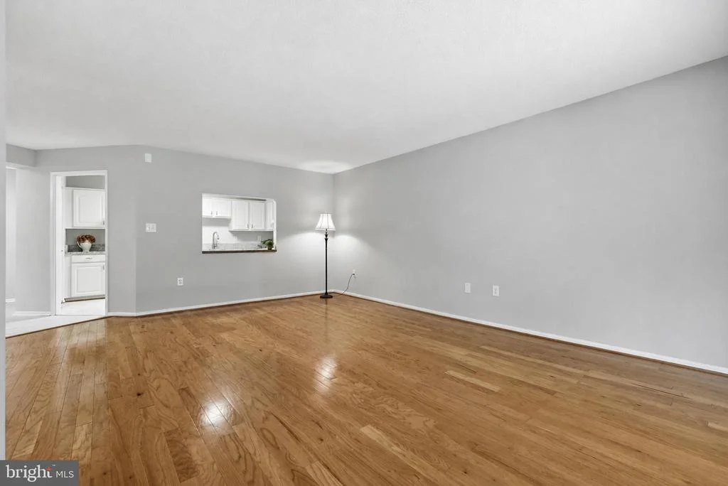 Photo of Unit 3524 at 15115 INTERLACHEN DRIVE