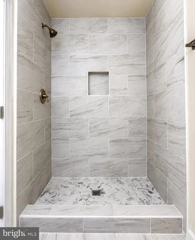 Photo of 45249 ANDY WAY