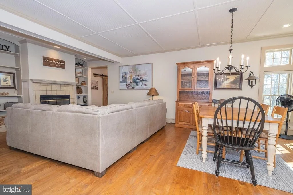 Photo of 726 SUNSET RIDGE DRIVE