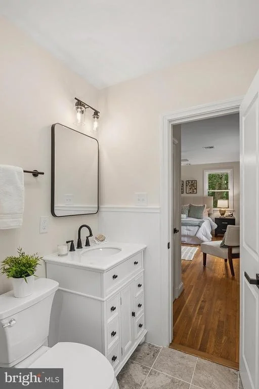 Photo of 206 SHAW AVENUE