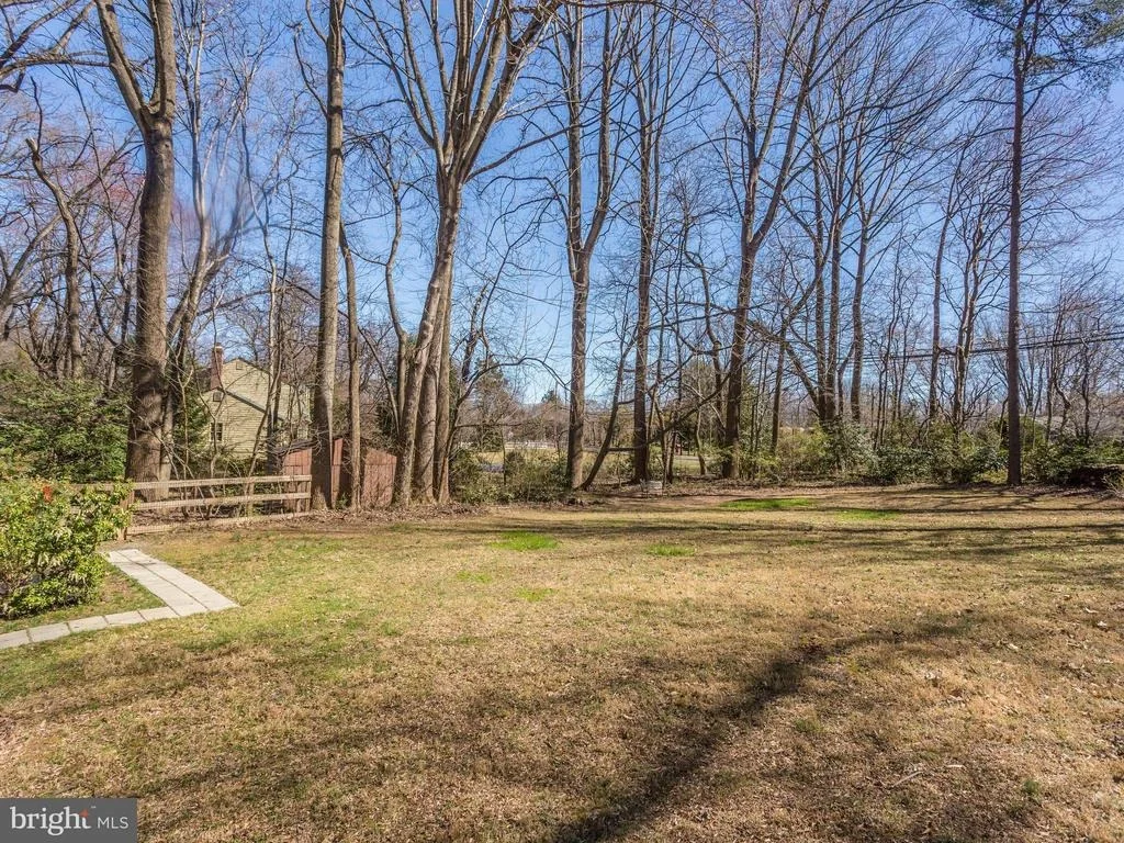 Photo of 11910 BENNETT ROAD