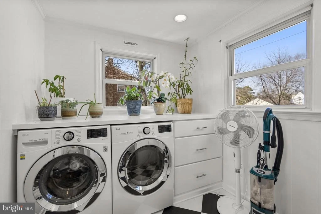 Photo of 212 DEARBORN AVENUE