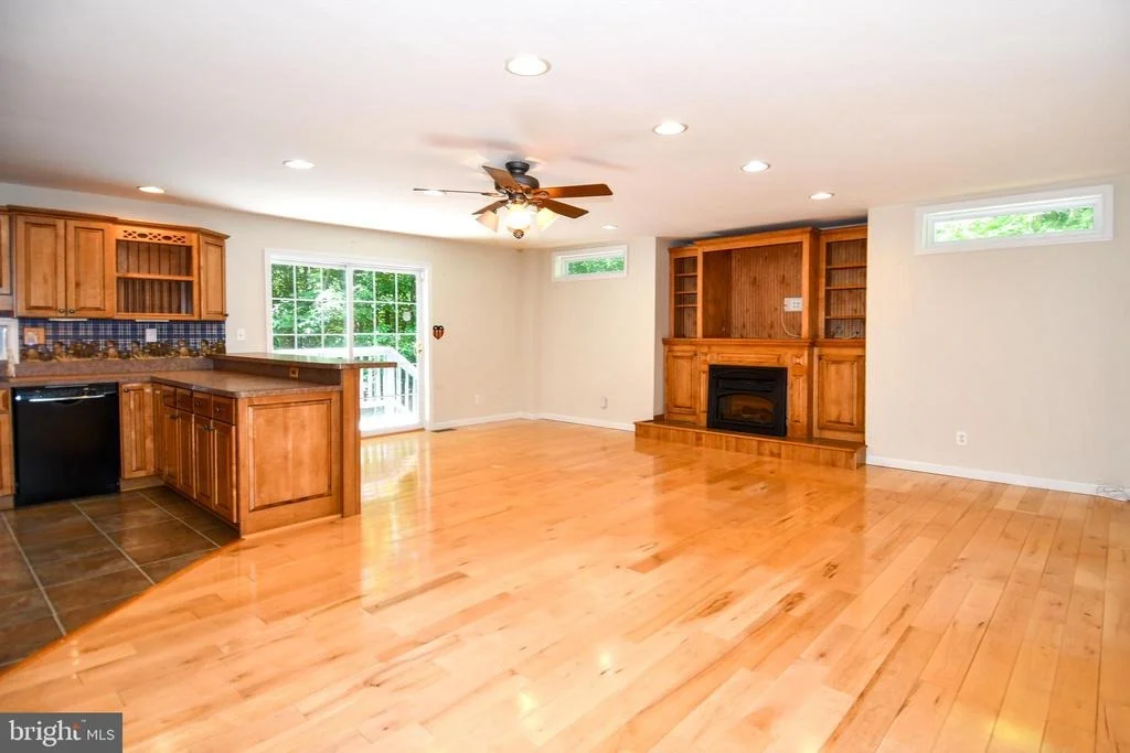 Photo of 8870 BROOK DRIVE