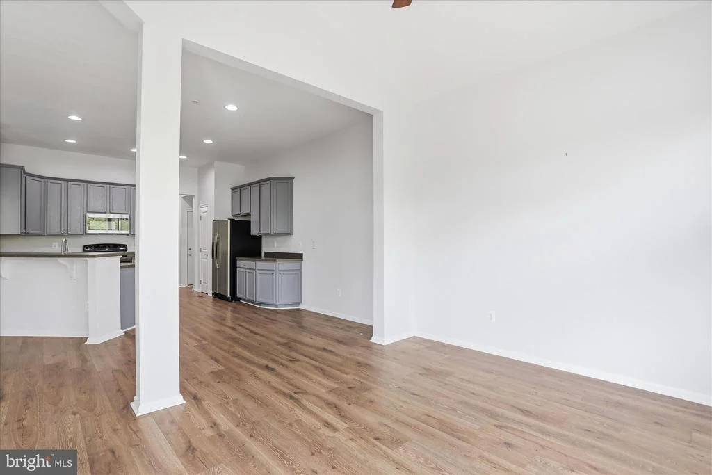 Photo of 1304 MOORE SPRING COURT