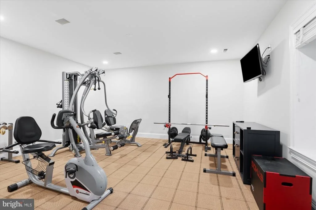 Photo of 4115 40TH PLACE N