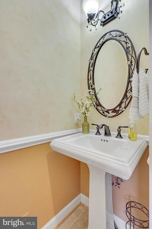 Photo of 12702 POND CREST LANE