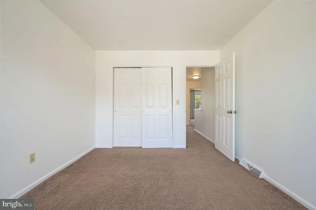 Photo of 47 GRISTMILL DRIVE