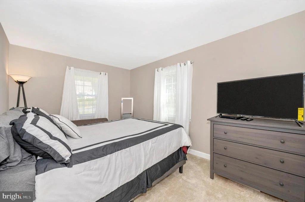 Photo of 2213 BRETON DRIVE