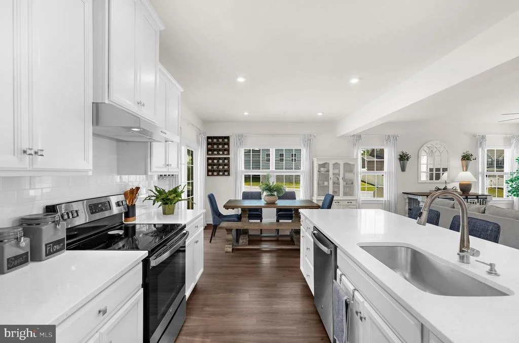 Photo of 8308 LEGACY CIRCLE
