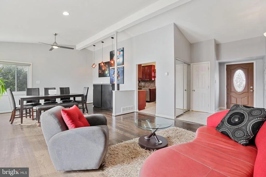 Photo of 2411 SYLVALE ROAD