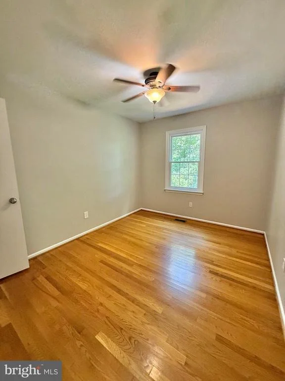 Photo of 9714 CHURCH WAY