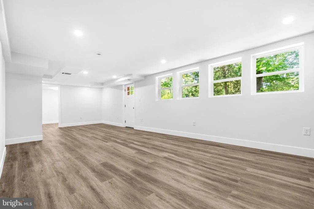 Photo of 4501 APPLE TREE DRIVE