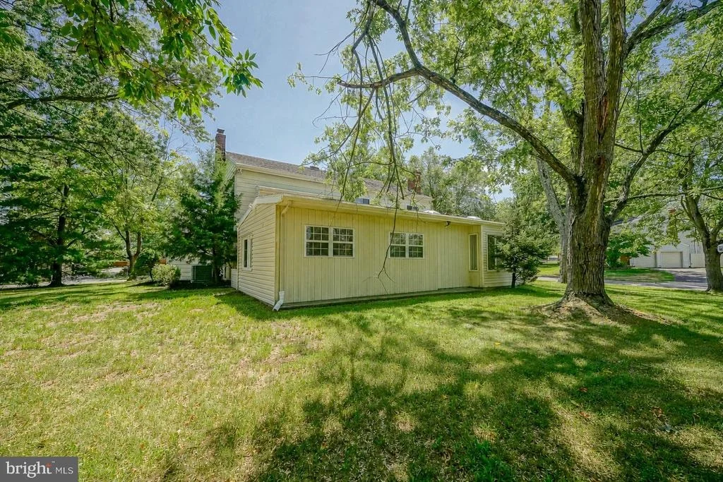 Photo of 1016 EAGLE LANE