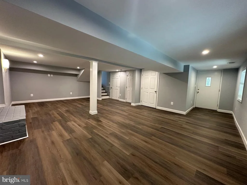 Photo of 2016 RIVERMONT DRIVE
