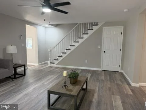 Photo of 212 W 7TH STREET