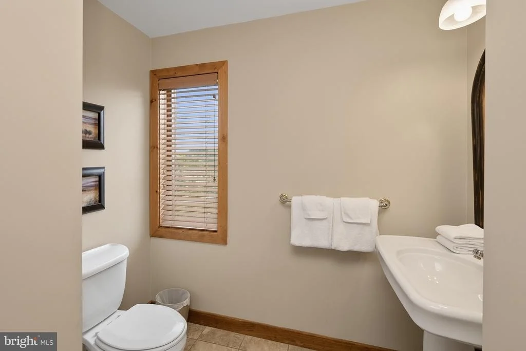 Photo of 250 LAKE POINTE DRIVE