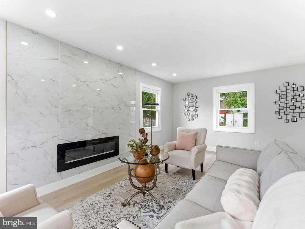 Photo of 34 MAYFAIR CIRCLE