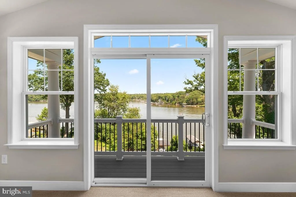 Photo of 1162 OAK VIEW DRIVE