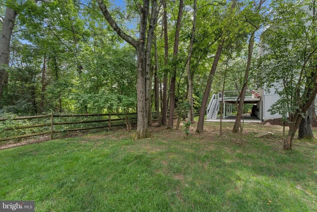 Photo of 15251 EAGLE TAVERN WAY