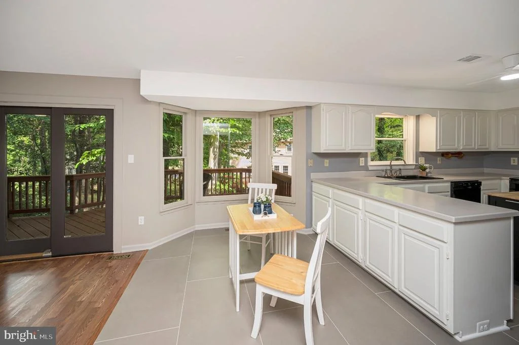 Photo of 4204 AVON DRIVE