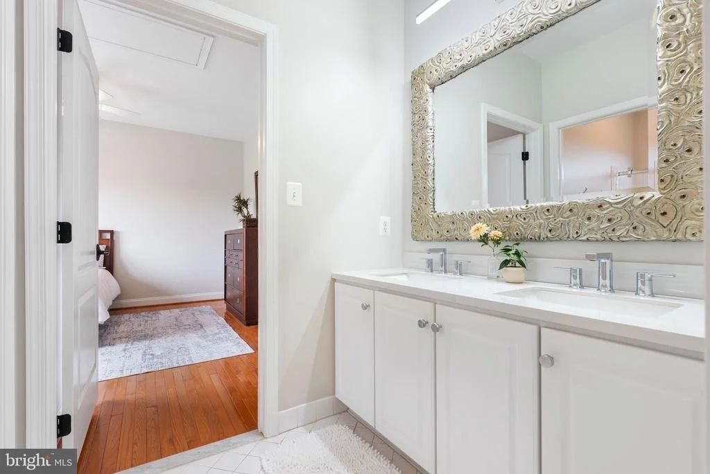 Photo of 14835 HUNTING WAY