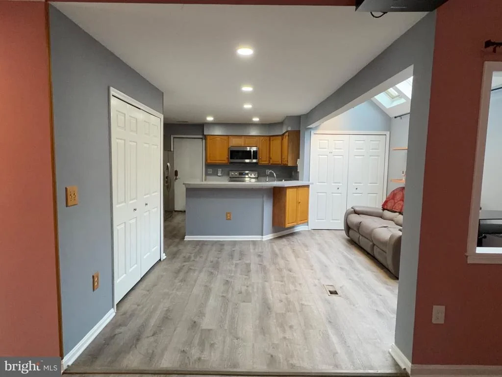 Photo of 9348 CREEKVIEW DRIVE
