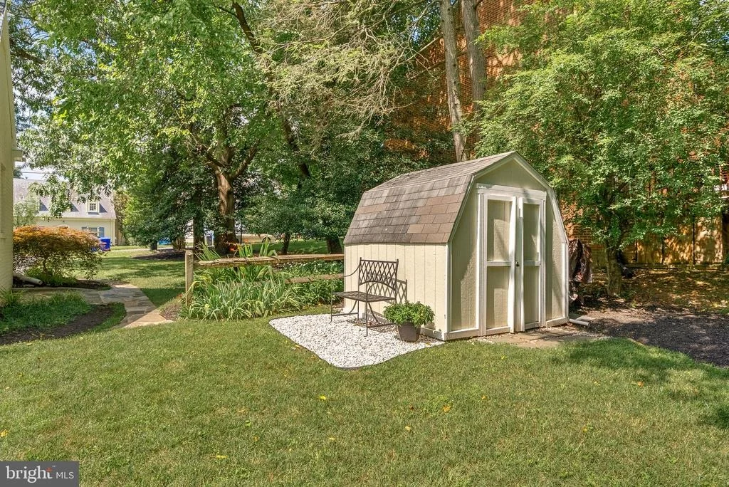 Photo of 10313 PARKMAN ROAD