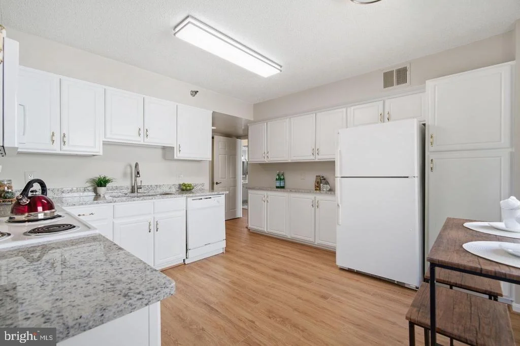 Photo of Unit 304 at 14805 PENNFIELD CIRCLE