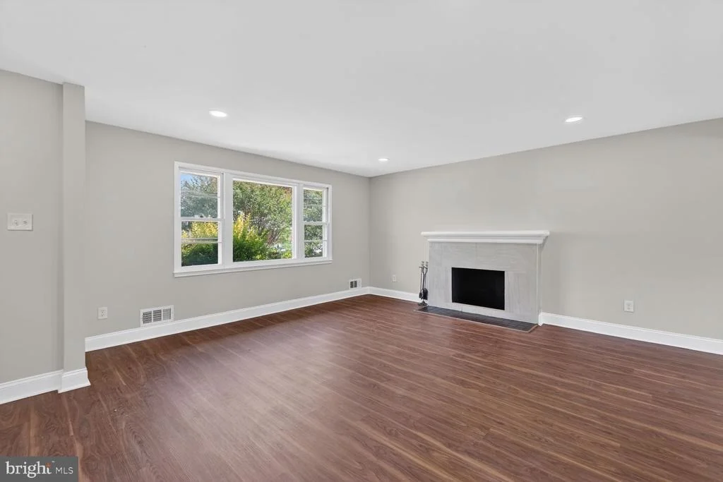 Photo of 8109 CARRICK LANE