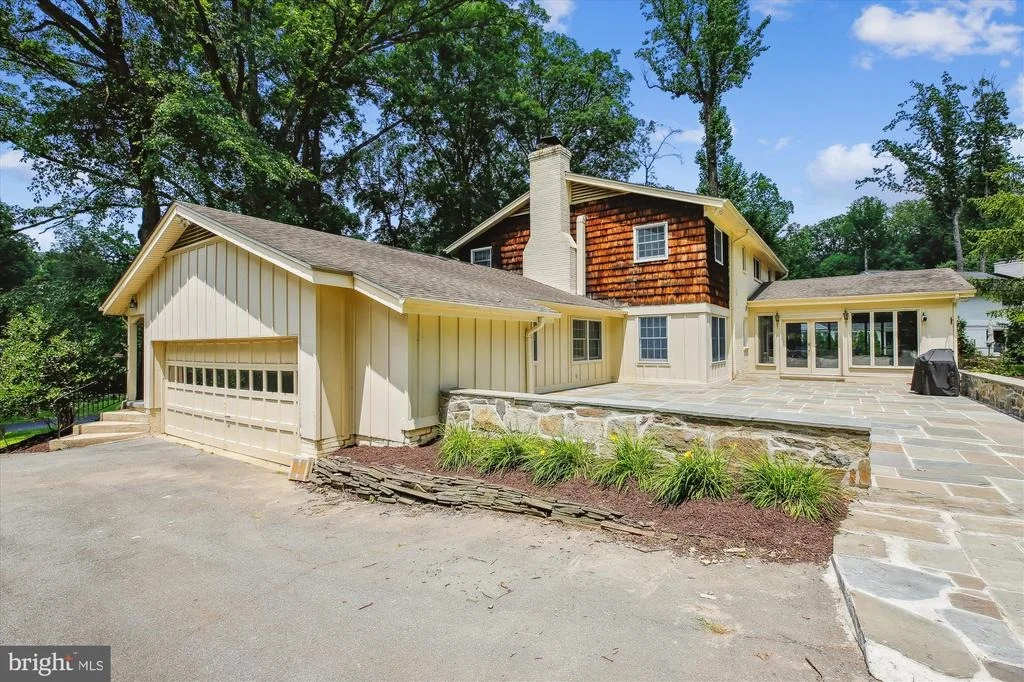 Photo of 14509 FARADAY DRIVE