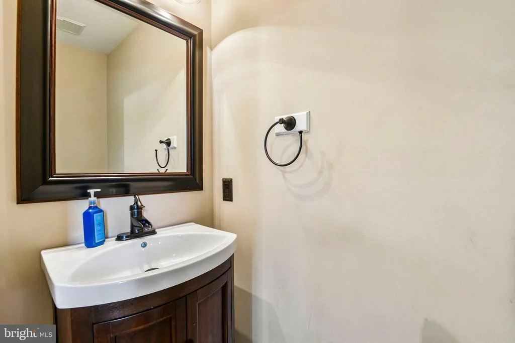 Photo of 5911 N DAKOTA DRIVE
