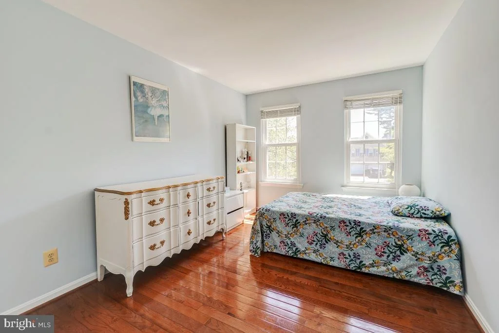 Photo of 344 GREENSPRING LANE