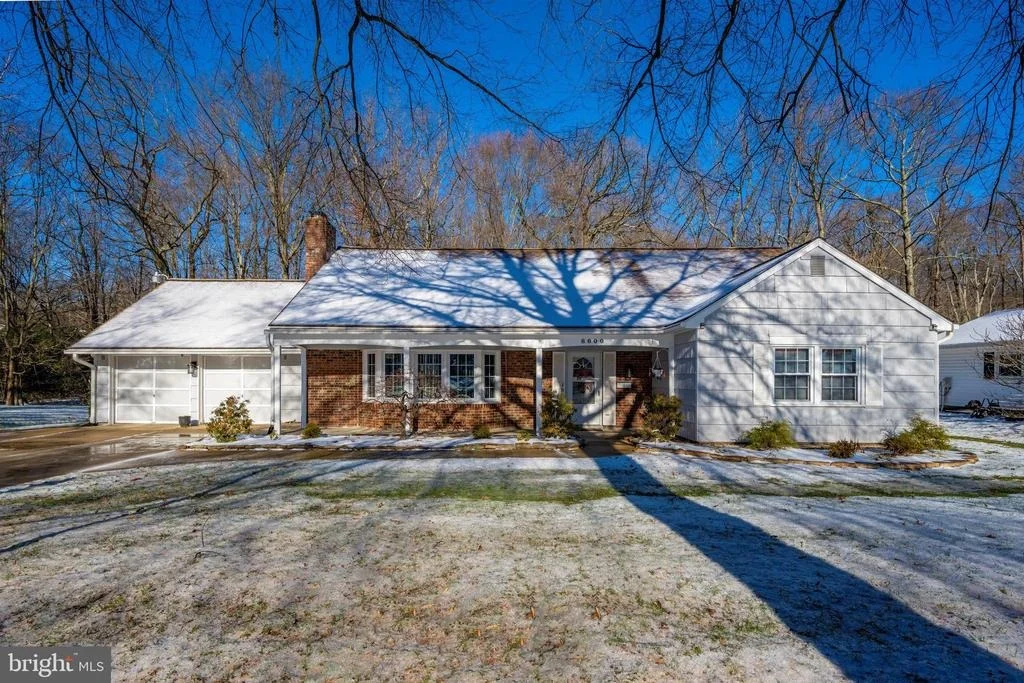 Photo of 8800 MONTPELIER DRIVE