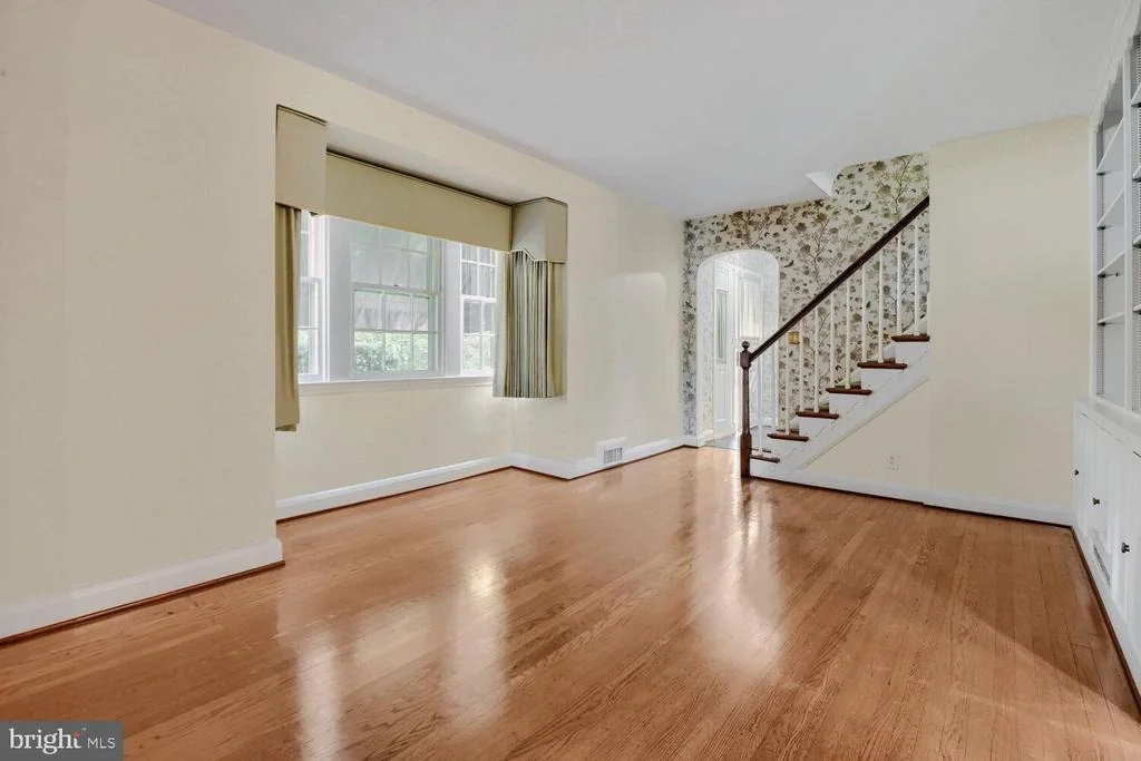 Photo of 1218 SOUTHVIEW ROAD