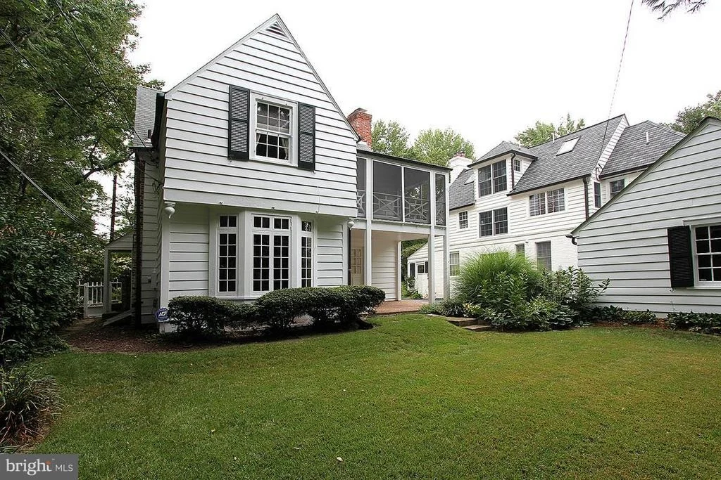 Photo of 5902 KIRKSIDE DRIVE