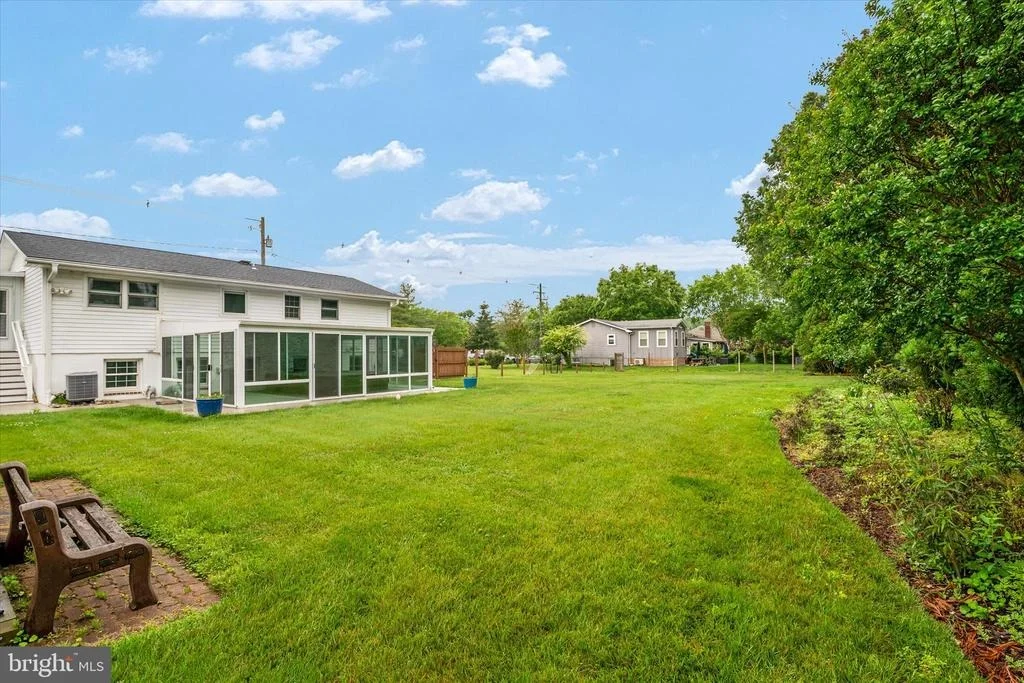 Photo of 100 CARROLL DRIVE