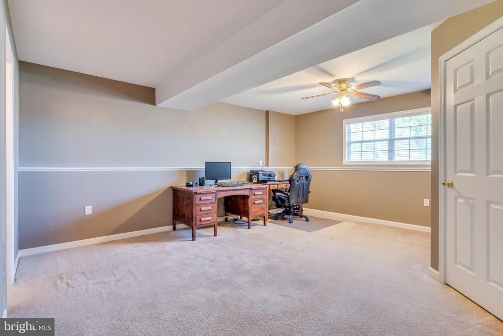 Photo of 476 OAK LEE