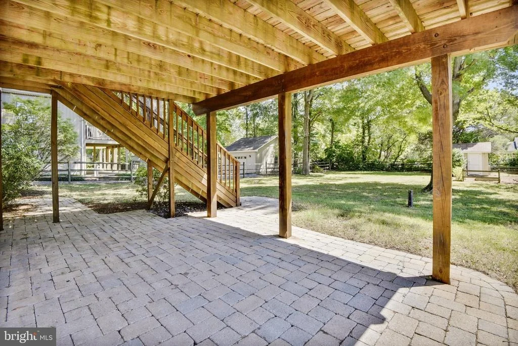 Photo of 115 GROH LANE