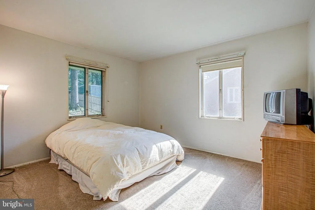 Photo of 7420 AXTON