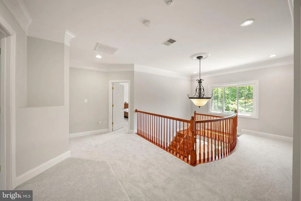 Photo of 43916 RIVERPOINT DRIVE