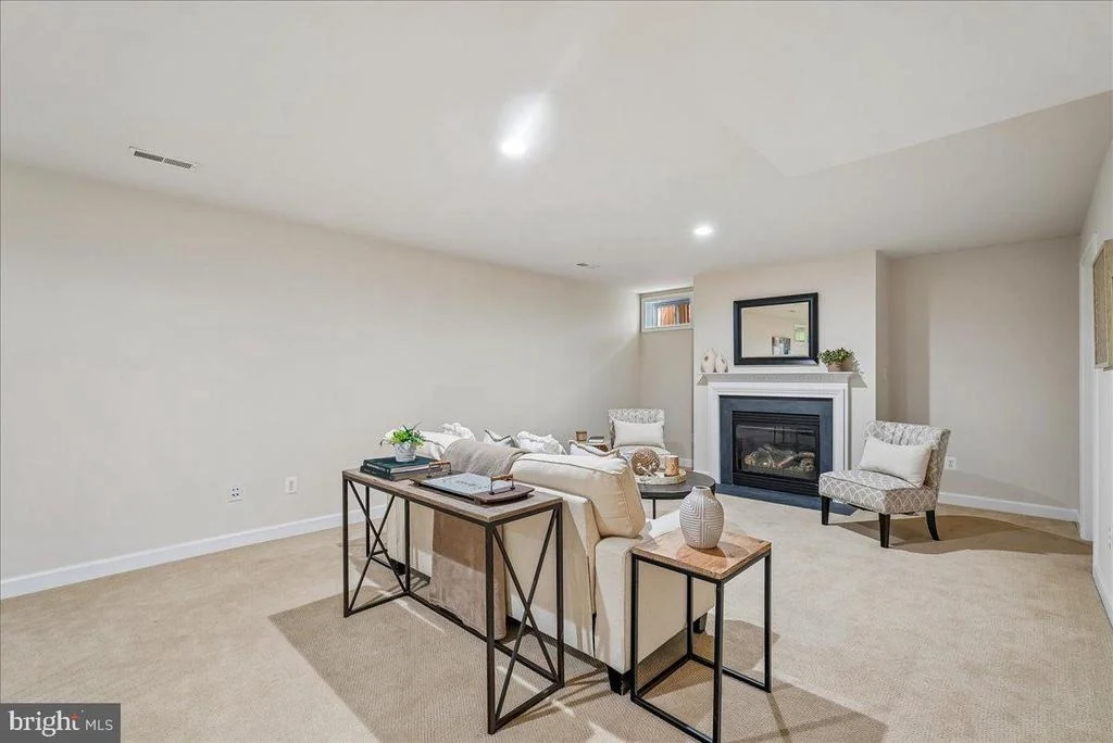 Photo of 6322 HALSEY ROAD