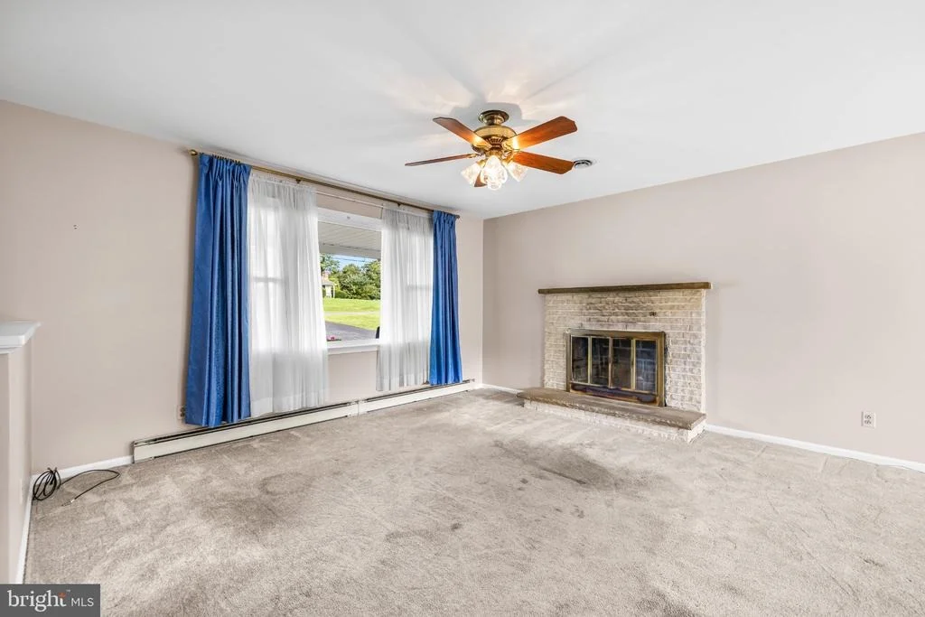 Photo of 12721 MANOR ROAD