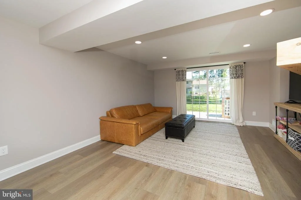 Photo of 507 HOWARD ROAD