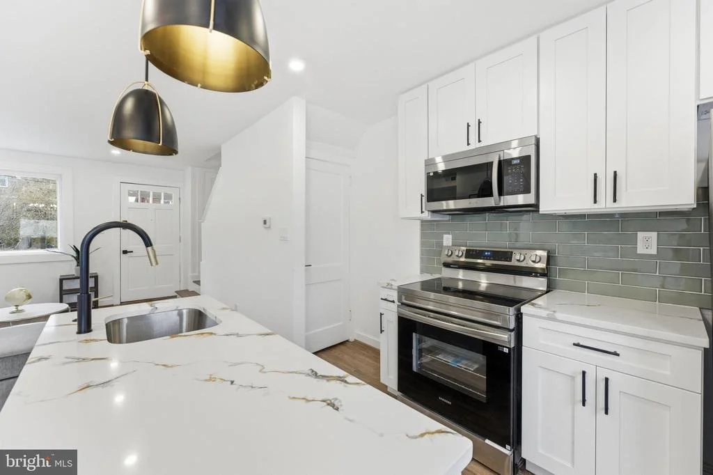 Photo of 4243 HILDRETH STREET SE