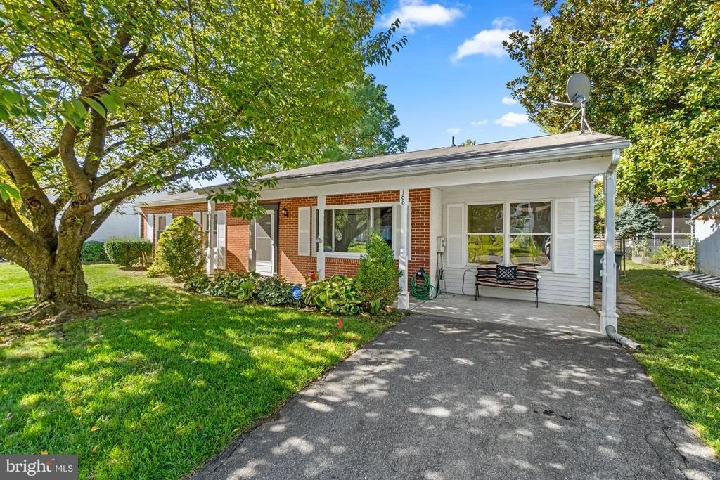 Photo of 188 GREENWAY DRIVE