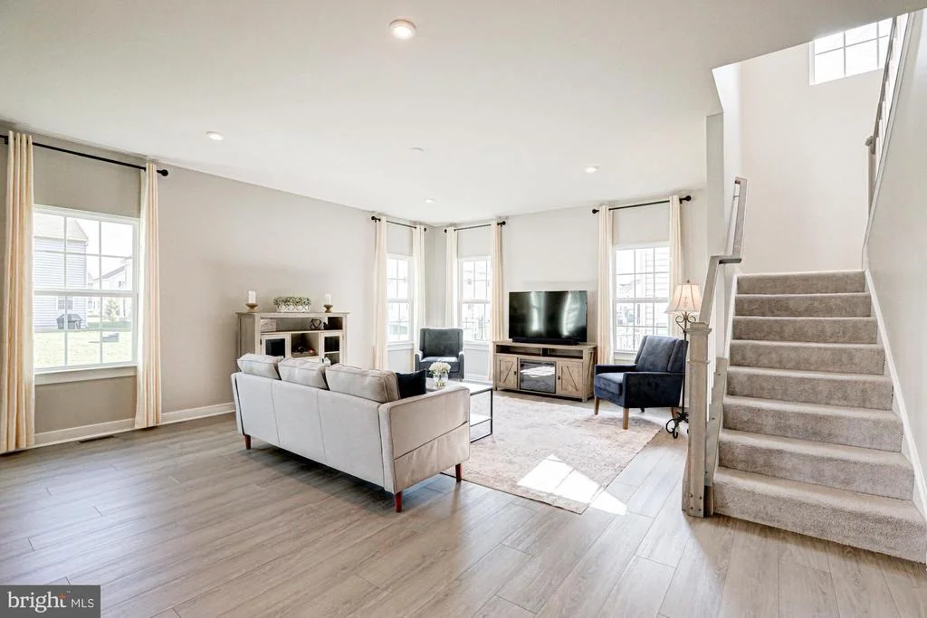 Photo of 1032 APPLECROSS DRIVE