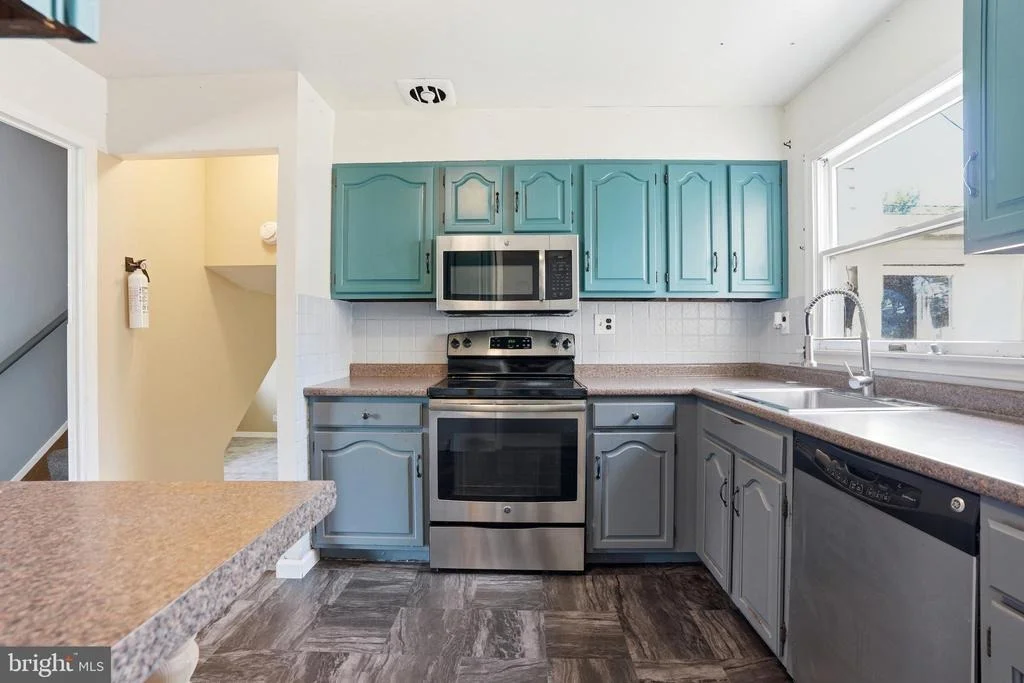 Photo of 2030 CHERRY ROAD