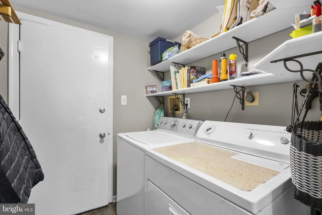 Photo of 3128 MEMORY LANE