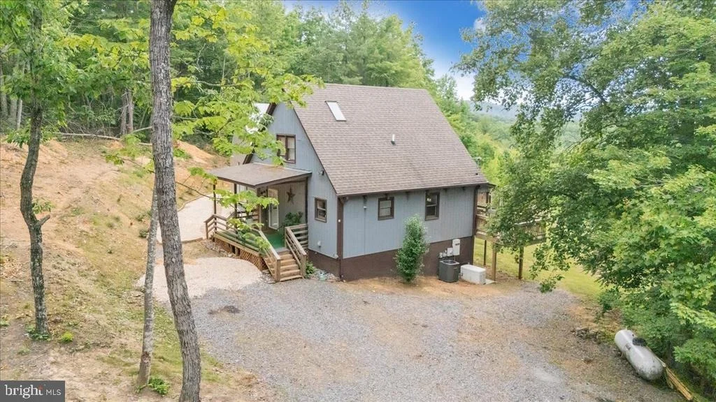 Photo of 722 FOLEY RIDGE ROAD