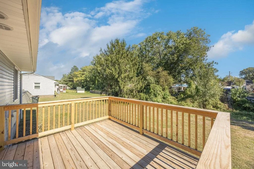 Photo of 813 PRICE ROAD